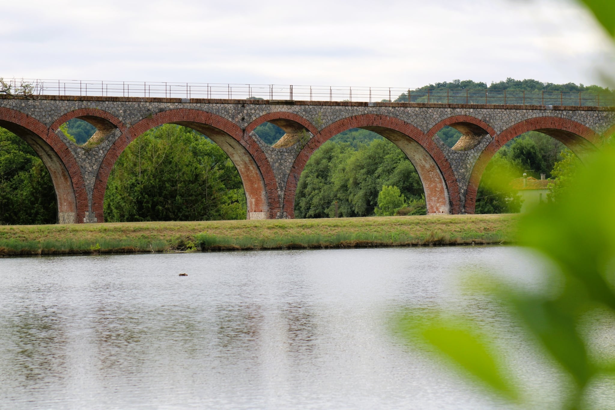 visiter boulogne-sur-gesse.
viaduc