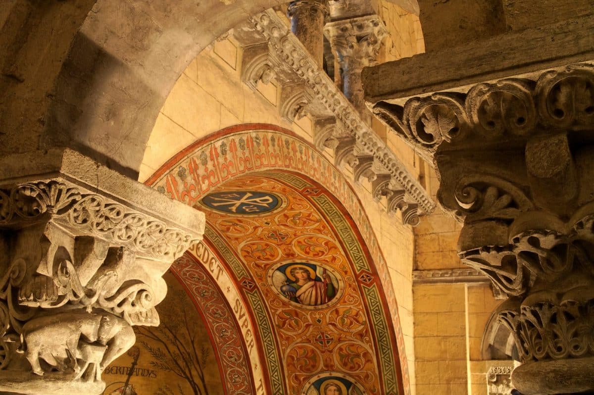 collégiale intérieur