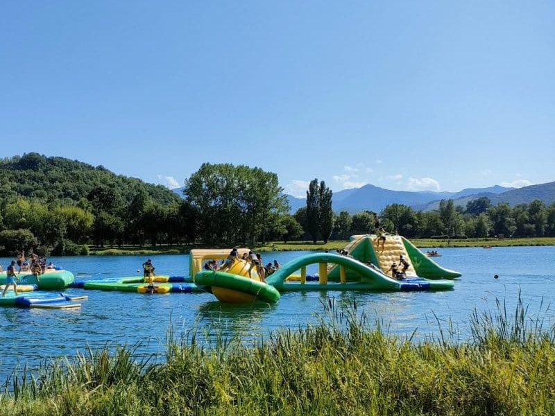Aquaparc du Comminges sur le lac de Montréjeau
