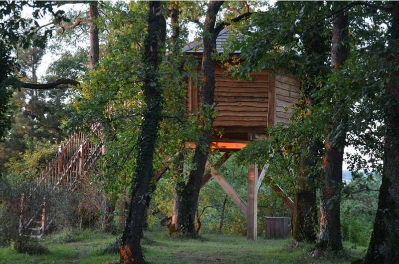 Nuit insolite cabane arbrakabane