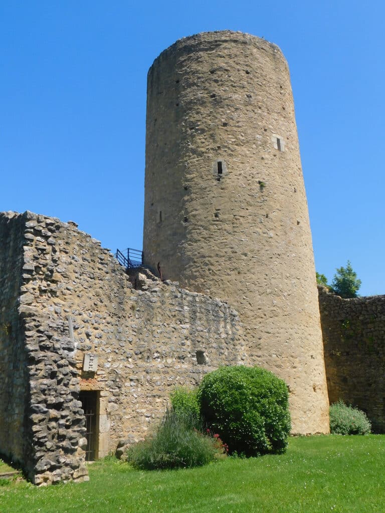 Aurignac donjon-et-prison. site web mairie